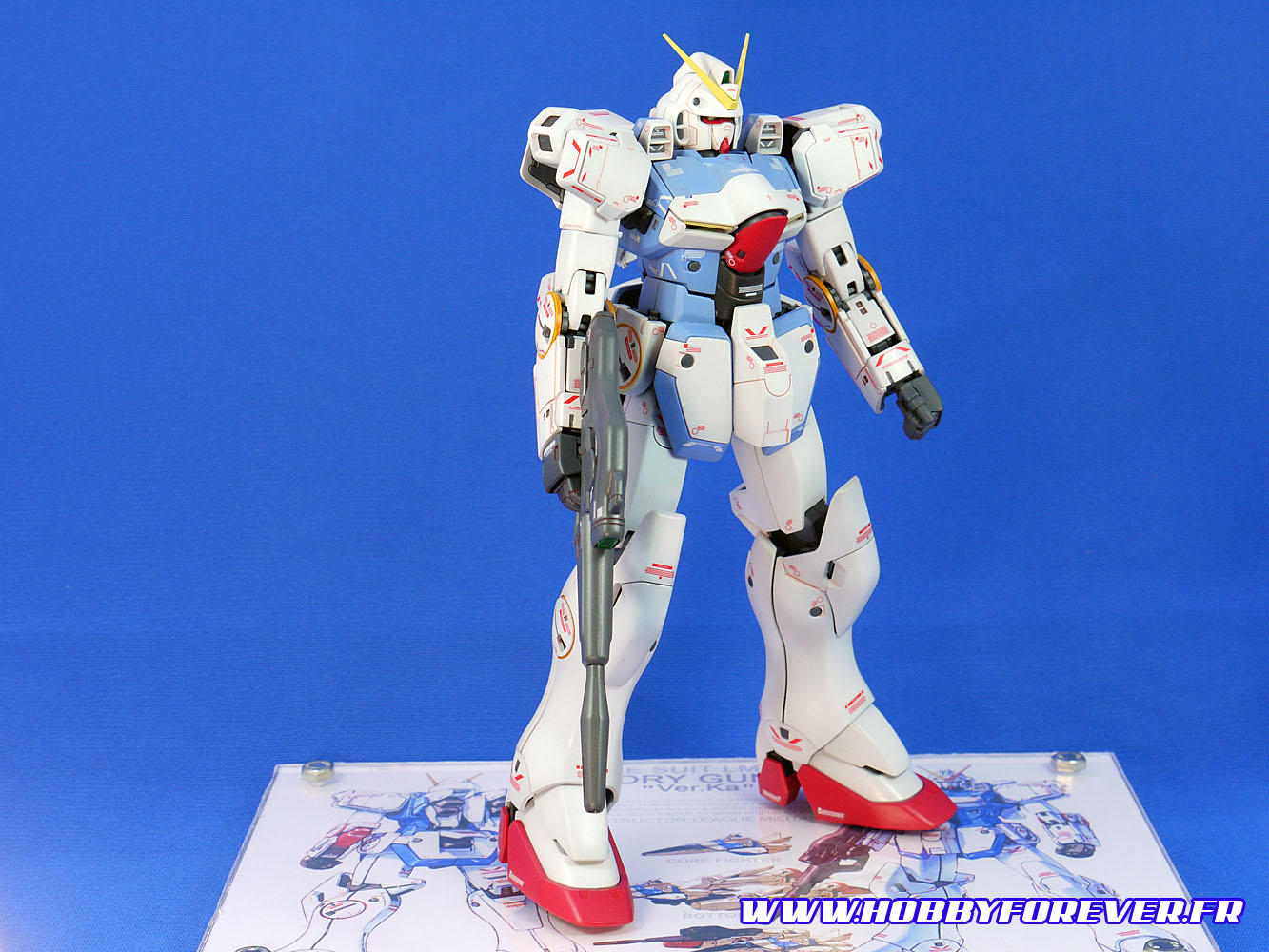 MG Victory Gundam Ver.Ka 1/100 MG Victory Gundam Ver.Ka 1/100