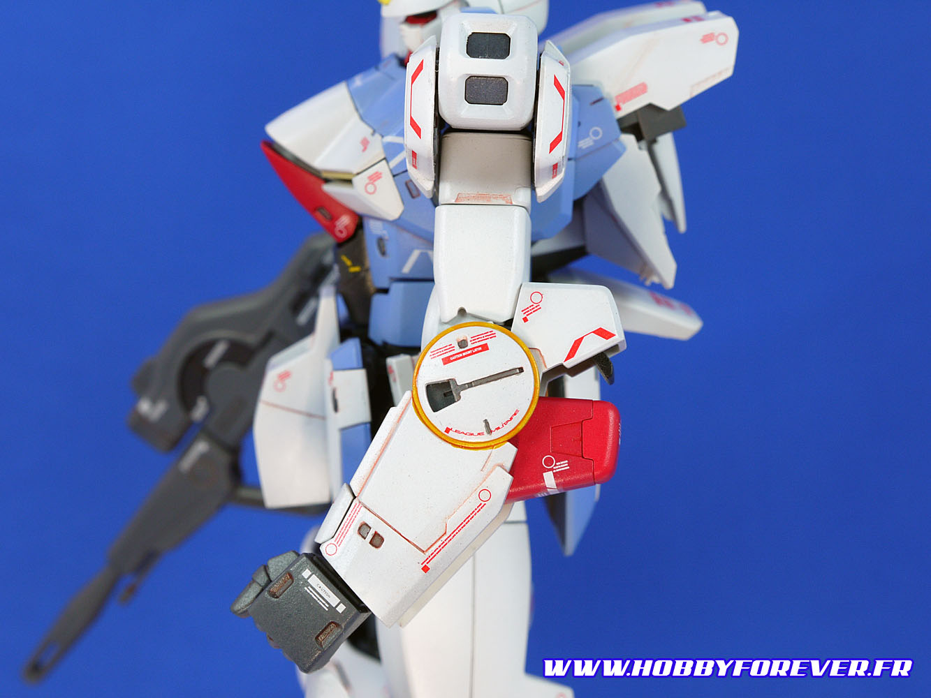 MG Victory Gundam Ver.Ka 1/100 MG Victory Gundam Ver.Ka 1/100