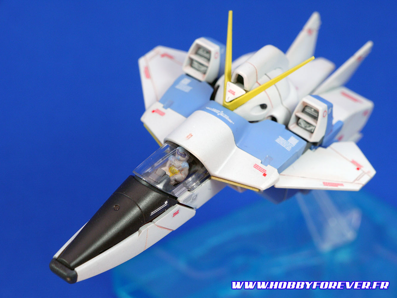 MG Victory Gundam Ver.Ka 1/100 MG Victory Gundam Ver.Ka 1/100