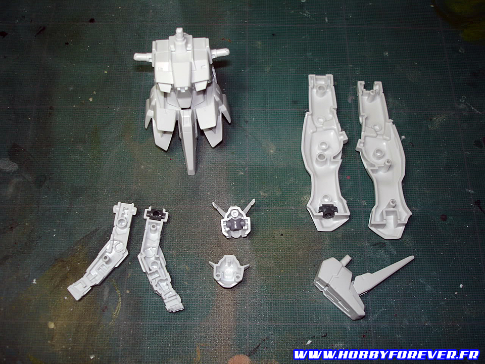 GN-XXX Gundam Rasiel 1/144 - 1ère partie GN-XXX Gundam Rasiel 1/144 - 1ère partie