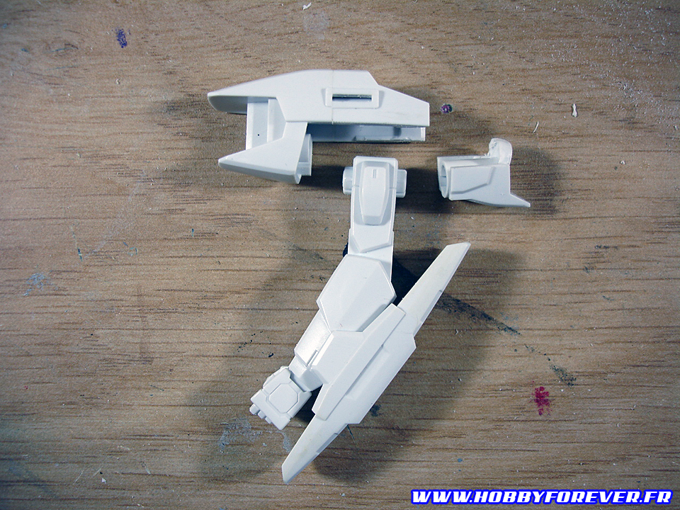 GN-XXX Gundam Rasiel 1/144 - 1ère partie GN-XXX Gundam Rasiel 1/144 - 1ère partie