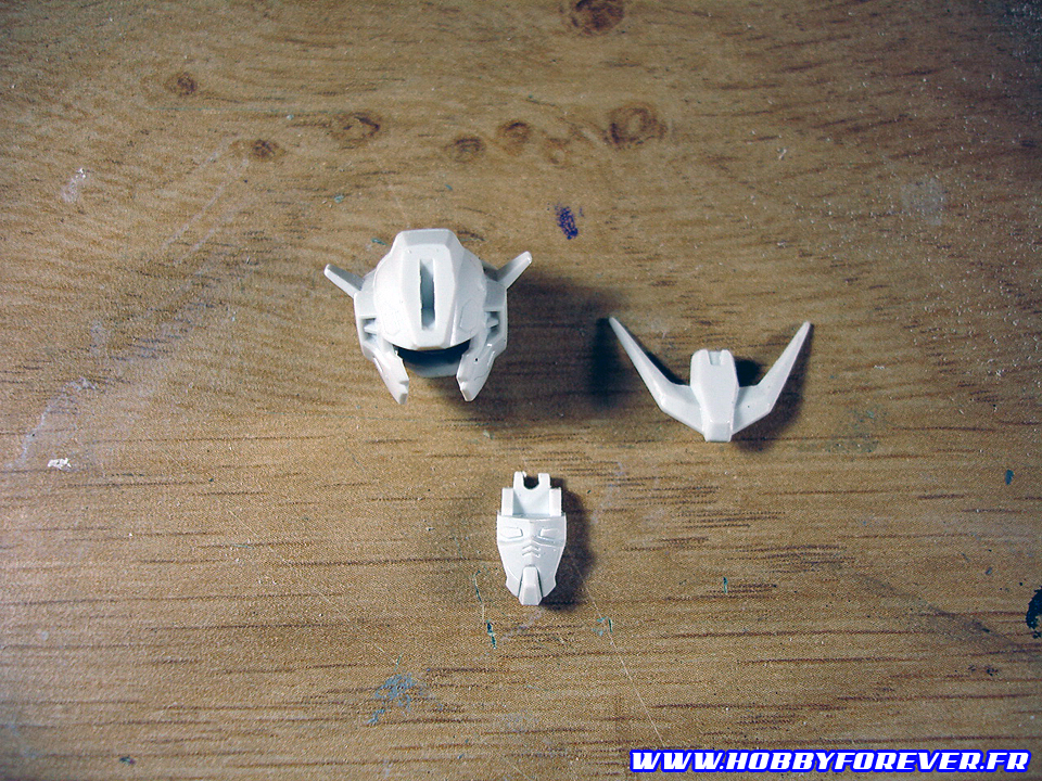 GN-XXX Gundam Rasiel 1/144 - 1ère partie GN-XXX Gundam Rasiel 1/144 - 1ère partie