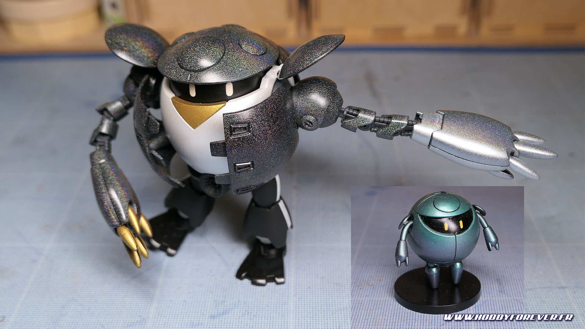 Momokapool, alias MomoJackson, et le Minikapool, avec les peintures à effet Stardust Pro Momokapool, alias MomoJackson, et le Minikapool, avec les peintures à effet Stardust Pro