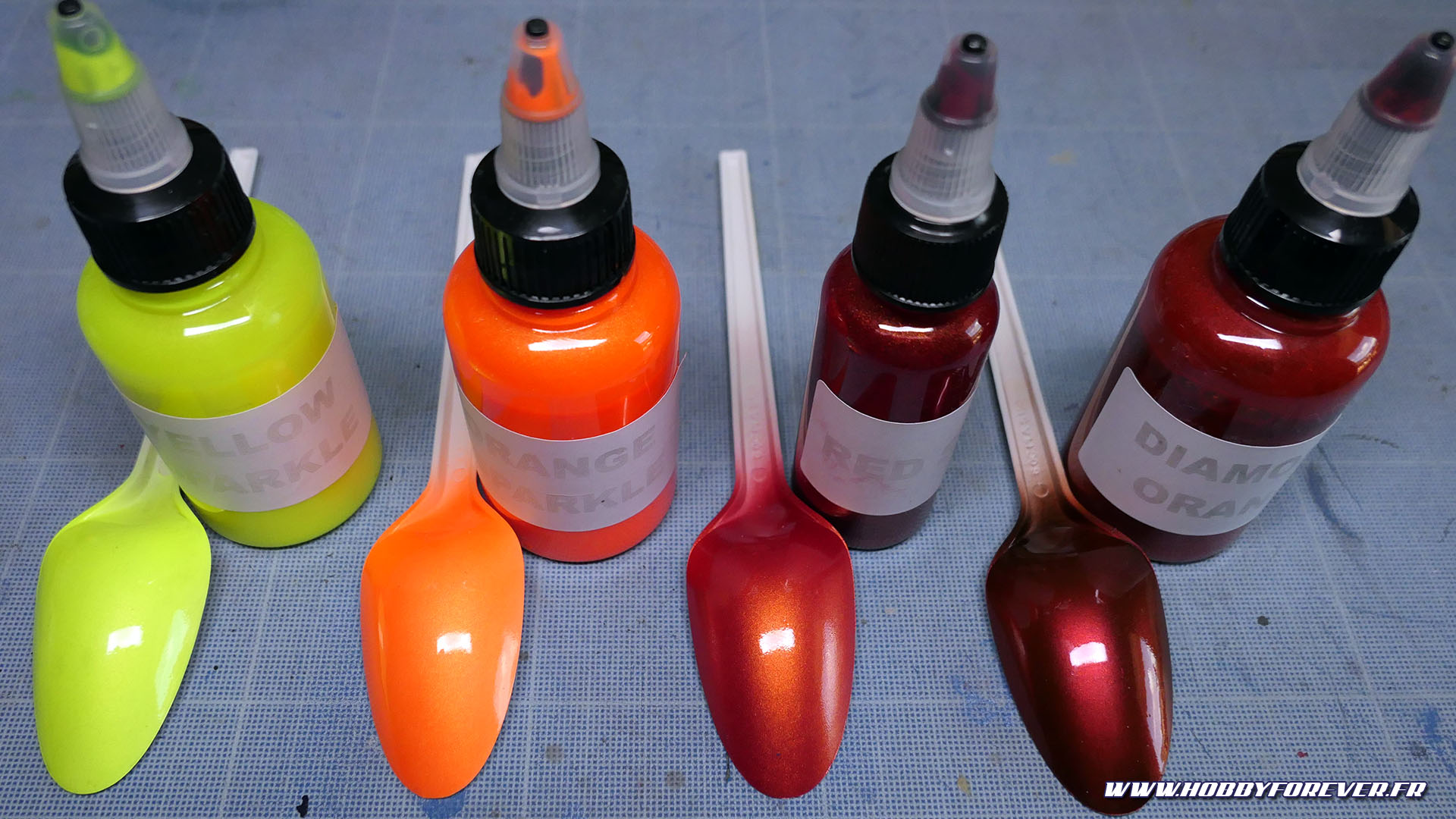 Yellow Sparkle / Orange Sparkle / Red Sol / Diamond Orange avec vernis auto Yellow Sparkle / Orange Sparkle / Red Sol / Diamond Orange avec vernis auto
