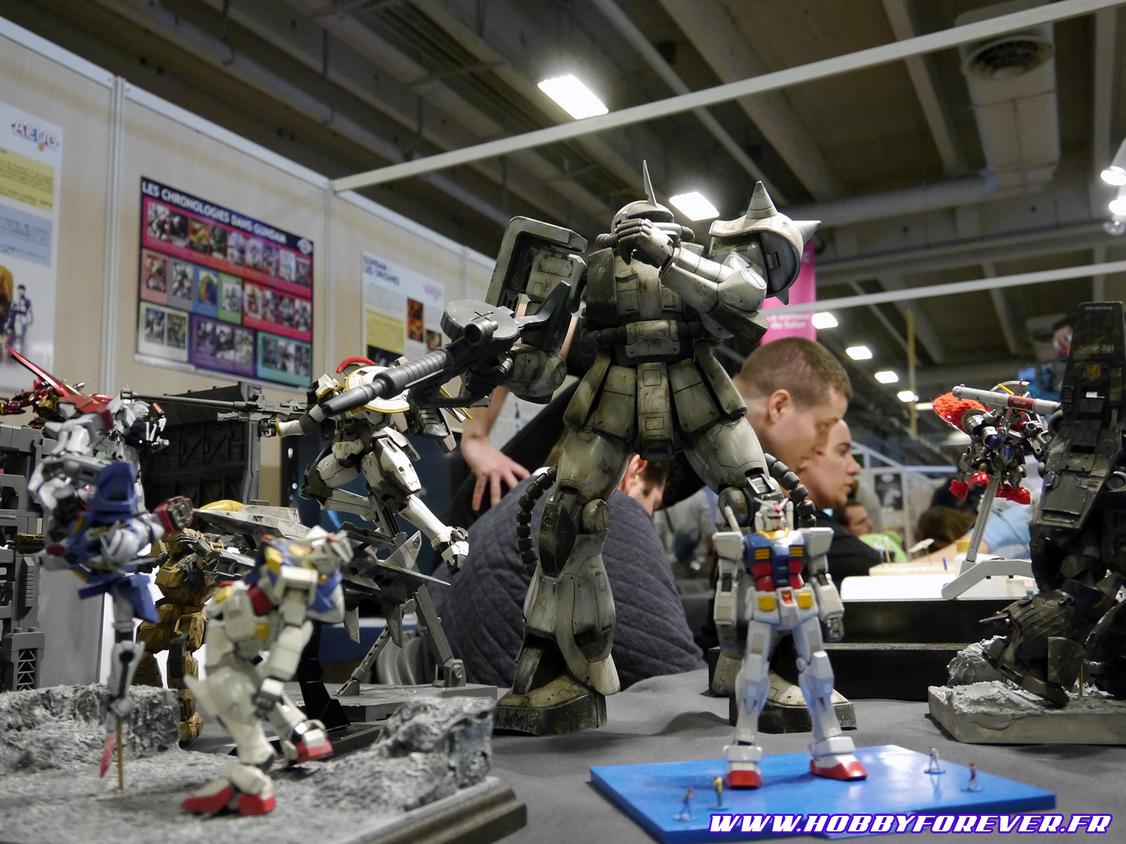 L'AEUG exposait également de bien beaux gunpla L'AEUG exposait également de bien beaux gunpla