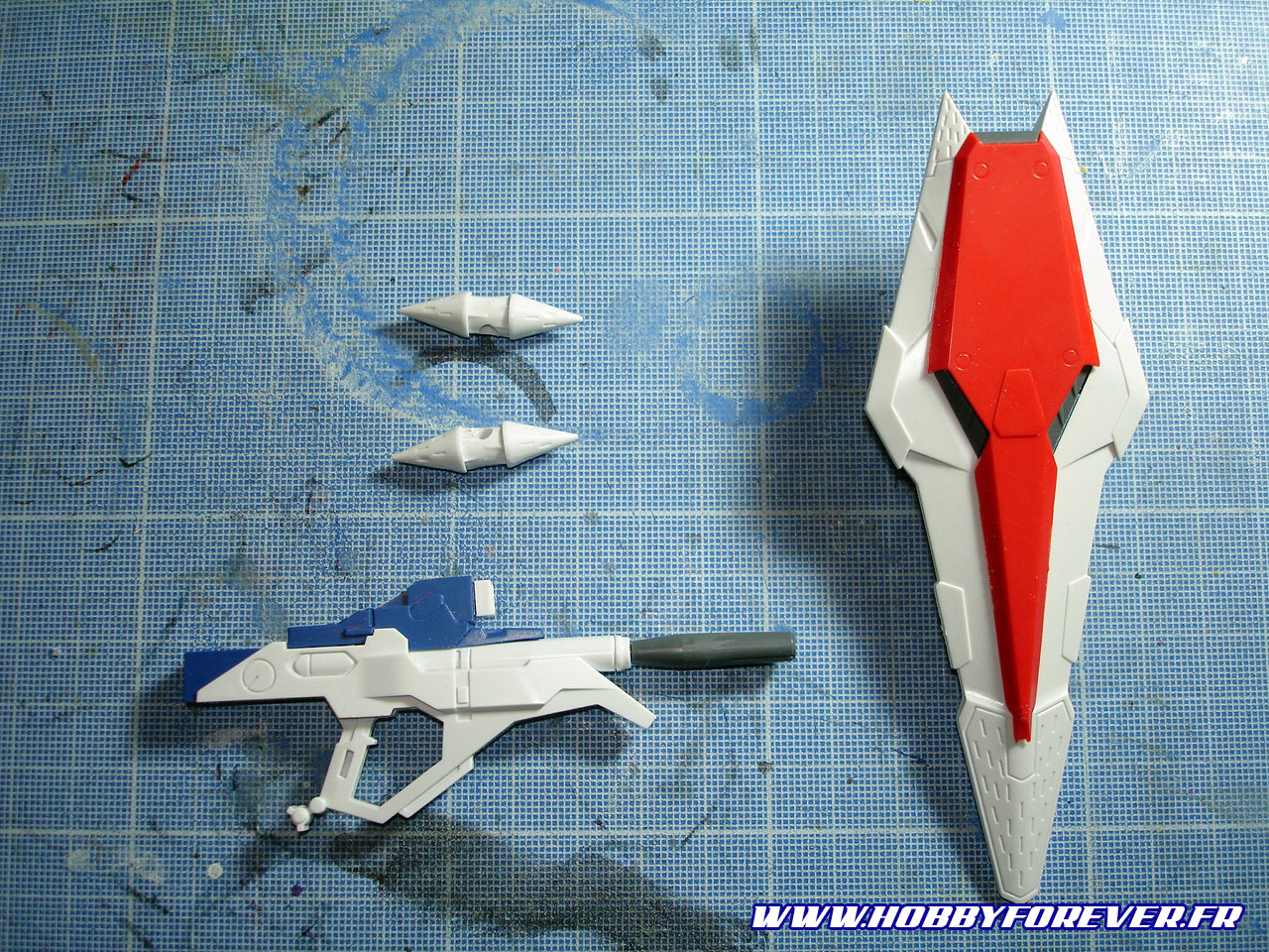 HG RX-105 Xi Gundoom - Out of Box HG RX-105 Xi Gundoom - Out of Box