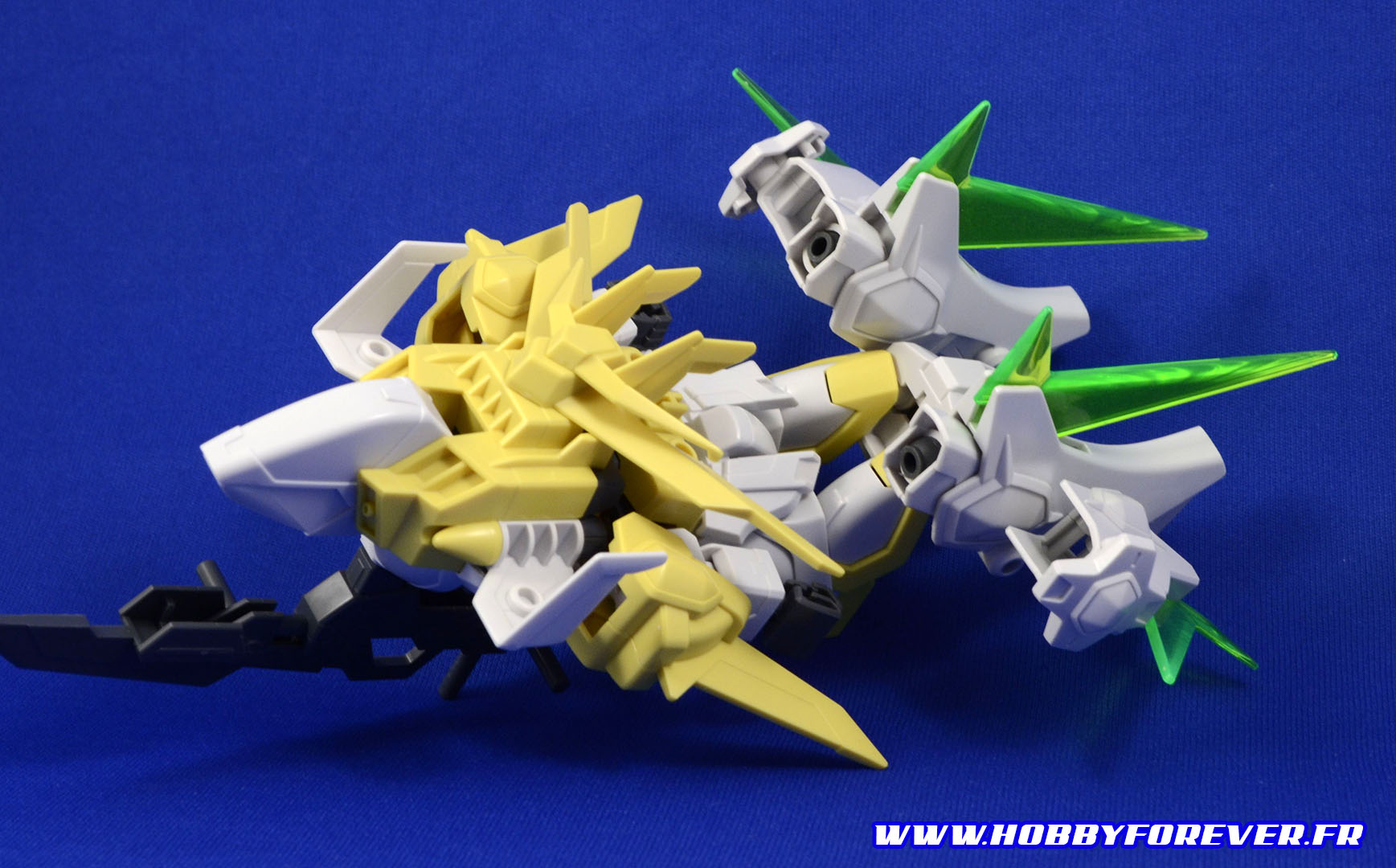 Mode chasseur du Star Winning Gundam