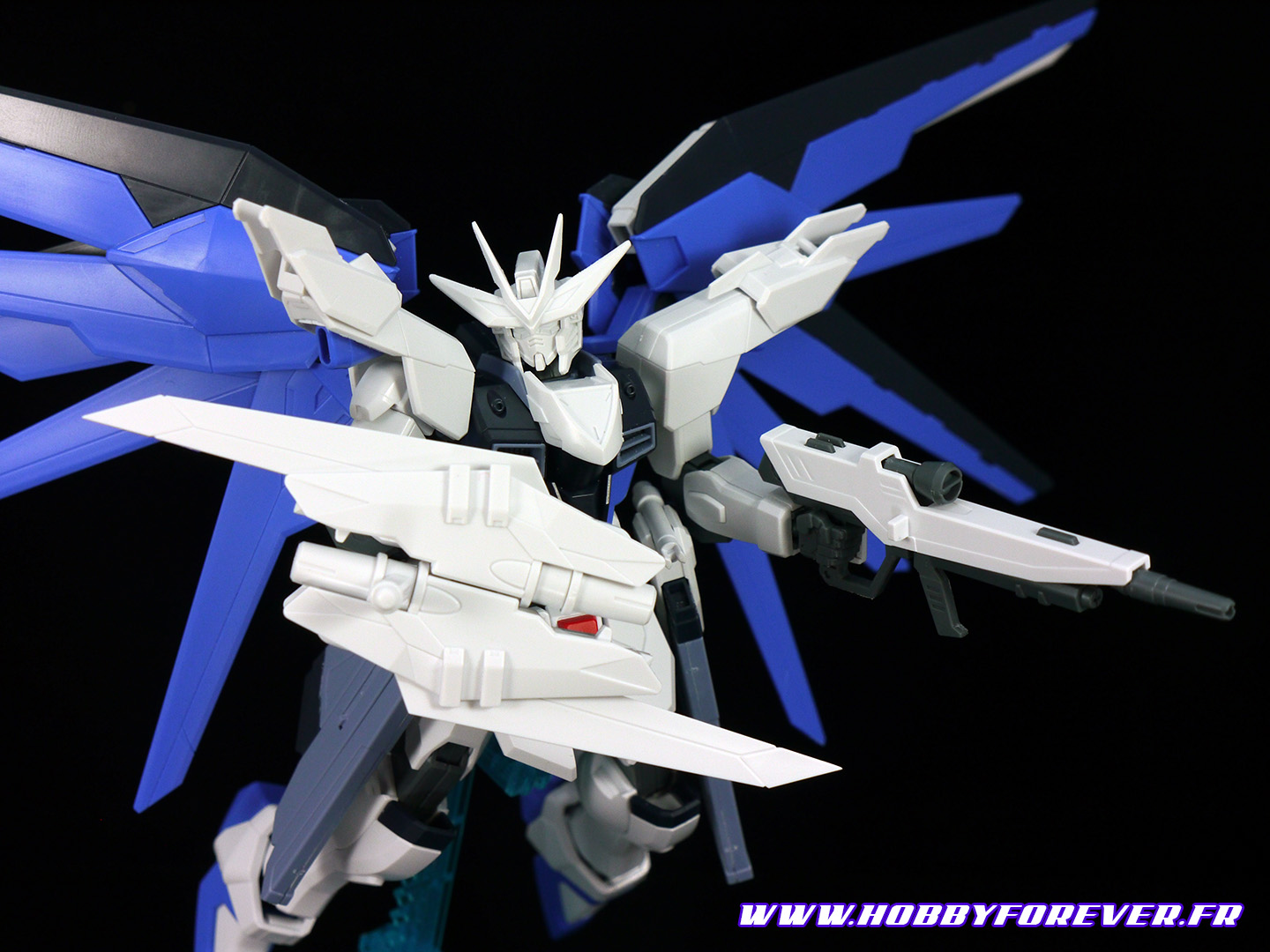 Review - HGCE Freedom Gundam REVIVE 1/144