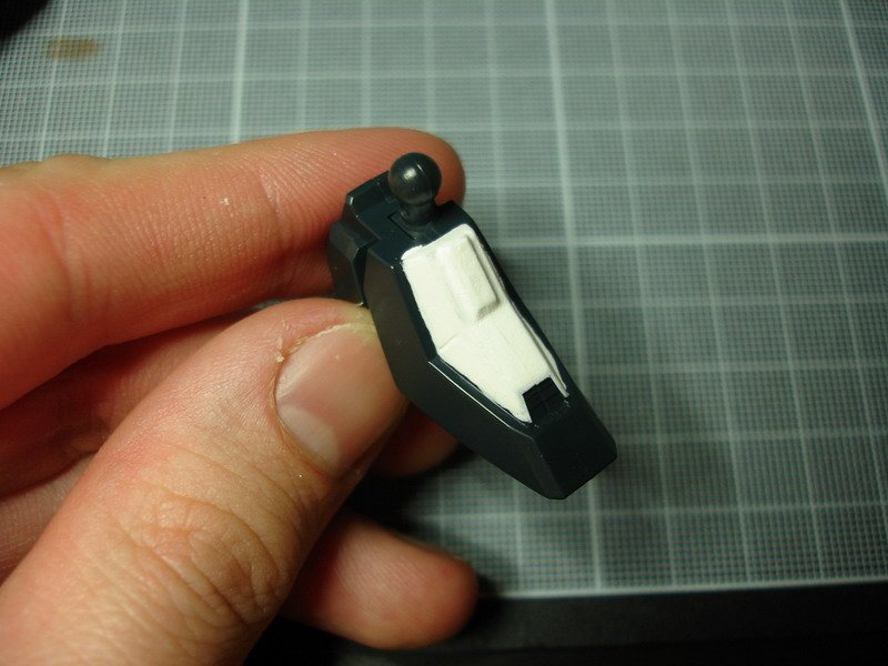 Tutoriel "No Paint" 1 - Améliorer facilement une maquette Gundam sortie de boite Tutoriel "No Paint" 1 - Améliorer facilement une maquette Gundam sortie de boite