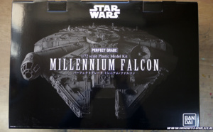 Unboxing - PG Millennium Falcon 1/72 Bandai / Revell Unboxing - PG Millennium Falcon 1/72 Bandai / Revell