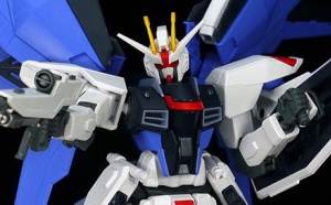 Review - HGCE Freedom Gundam REVIVE 1/144 Review - HGCE Freedom Gundam REVIVE 1/144