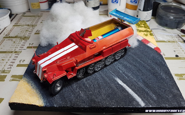 Diorama Sdkfz.251 Racing, un blindé en plein drift !